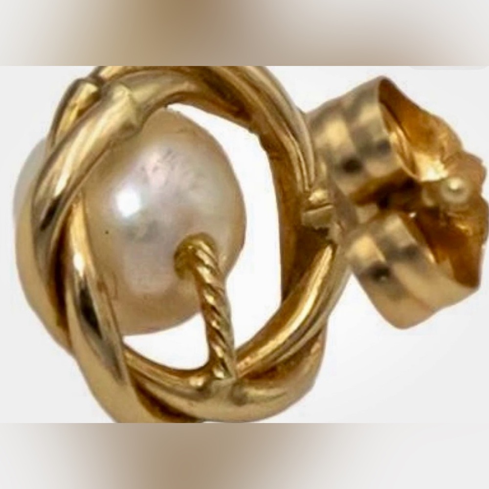 14k SOLID GOLD Pearl Stud Earrings 4.7mm - Picture 9 of 10